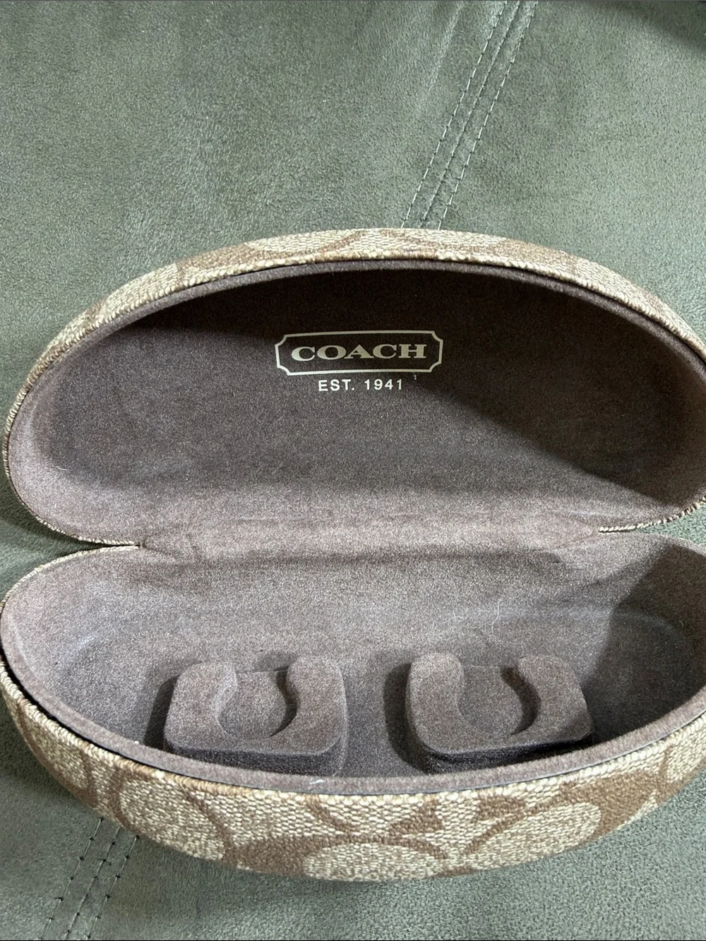 Coach Signature 'C' Eyewear Case in Beige and Tan